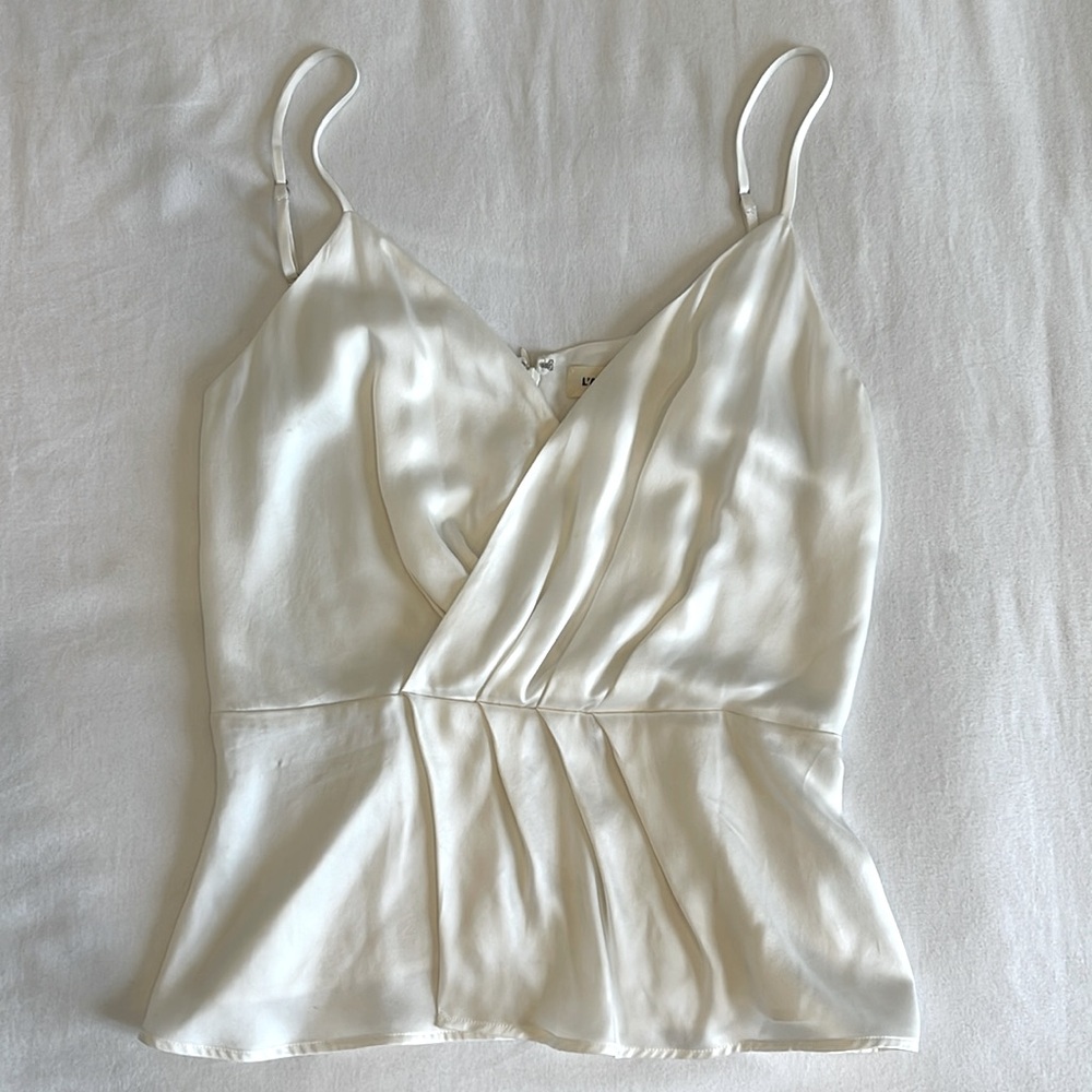 L’Agence 
Silk Cami
Size Small